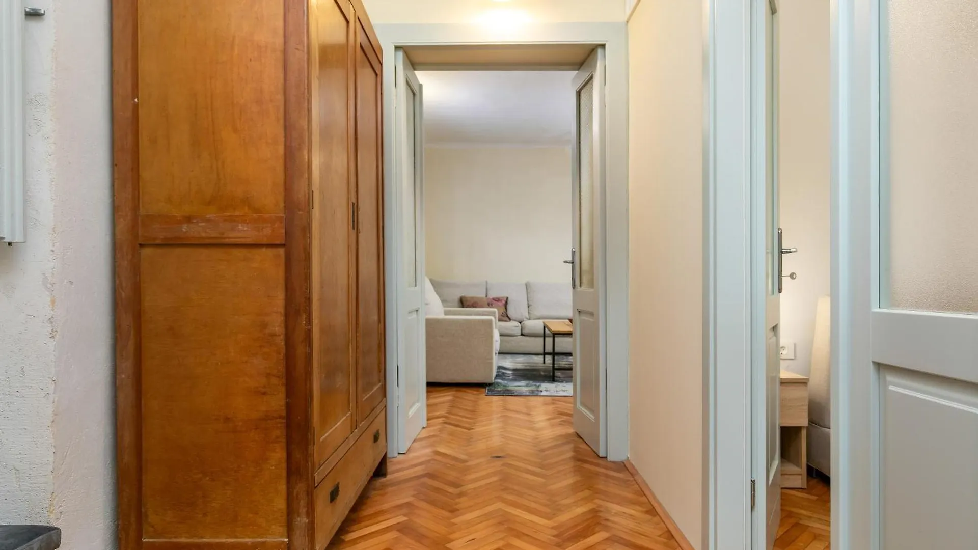 פאזין Istra Central Corner 0*,